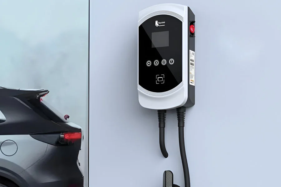 Fast Charging 3-Phase EV Wallbox